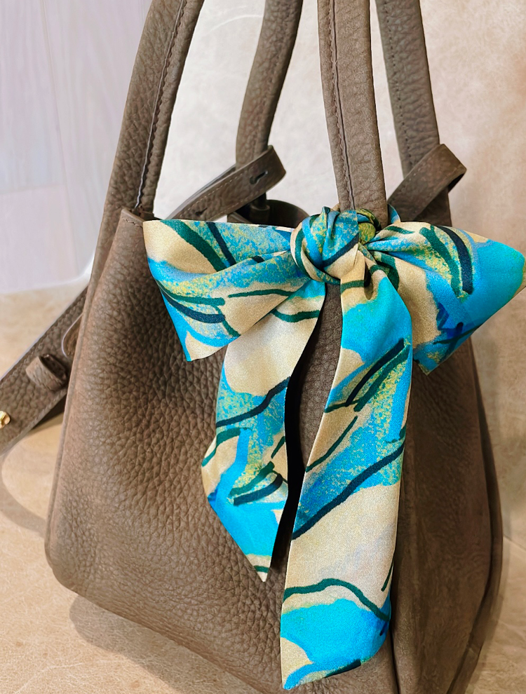 Panorama Silk Twilly